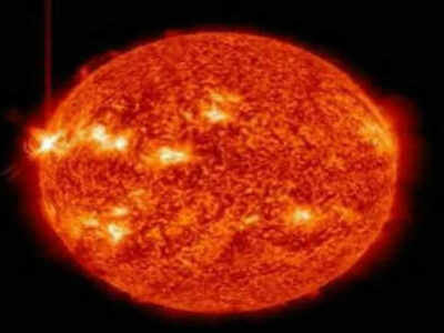 Plasma jets inside Sun may help predict erratic space storms