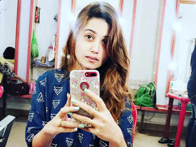 Actress Swastika Dutta flaunts her love for blue; see the pic