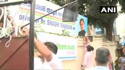 Shashi Tharoor’s office vandalized over ‘Hindu Pakistan’ remark; Cong MP says 'assault on democracy'
