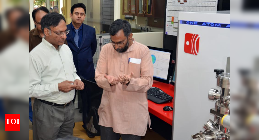 IIT-Madras takes a LEAP to view atoms in materials - Times of India