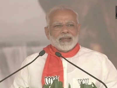 PM Modi hits out at the Congress over dynasty politics | India News ...