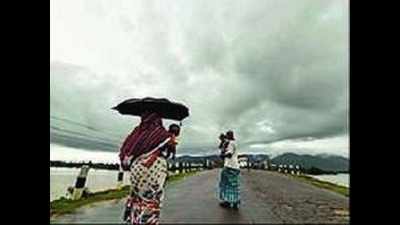Rain shortfall in 5 North Eastern states, deficit highest in Manipur