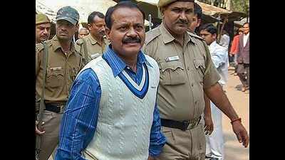 Karni Sena demands CBI probe into Munna Bajrangi murder