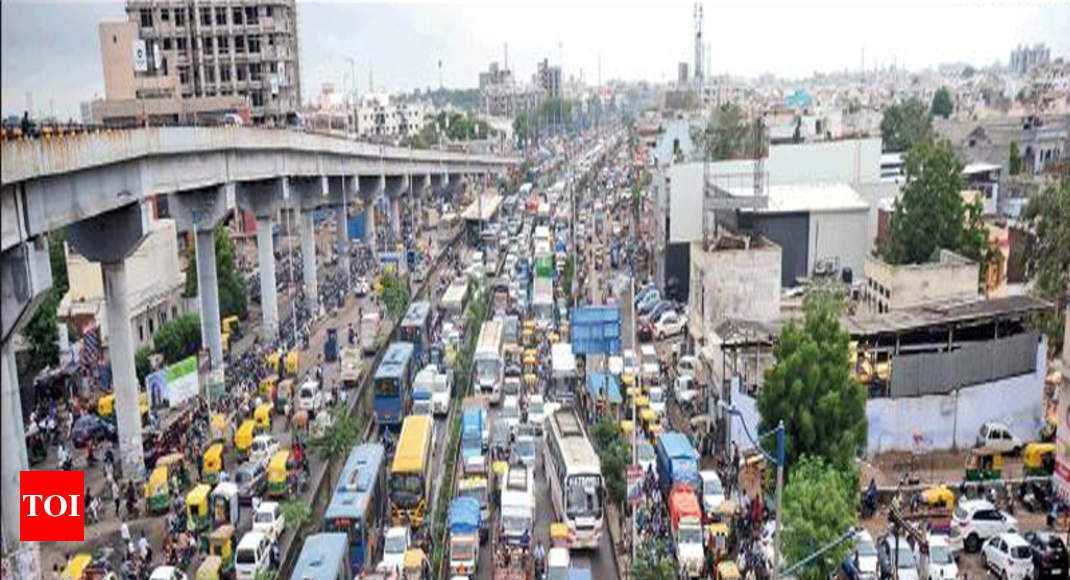 Ahmedabad has slowest peak hour traffic | Ahmedabad News - Times of India