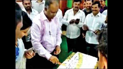 Assembly secretary celebrates birthday in lounge, breaks rules