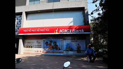 Bag containing Rs 20 Lakh stolen from ICICI Bank branch in city