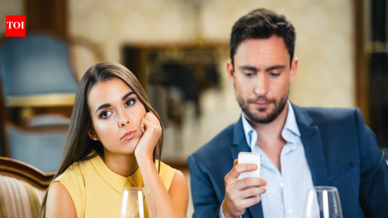 Android vs. iPhone: Survey suggests one of them makes you more attractive