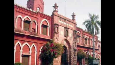 Aligarh Muslim University can’t refuse admission to SC/ST students, says NCSC chief