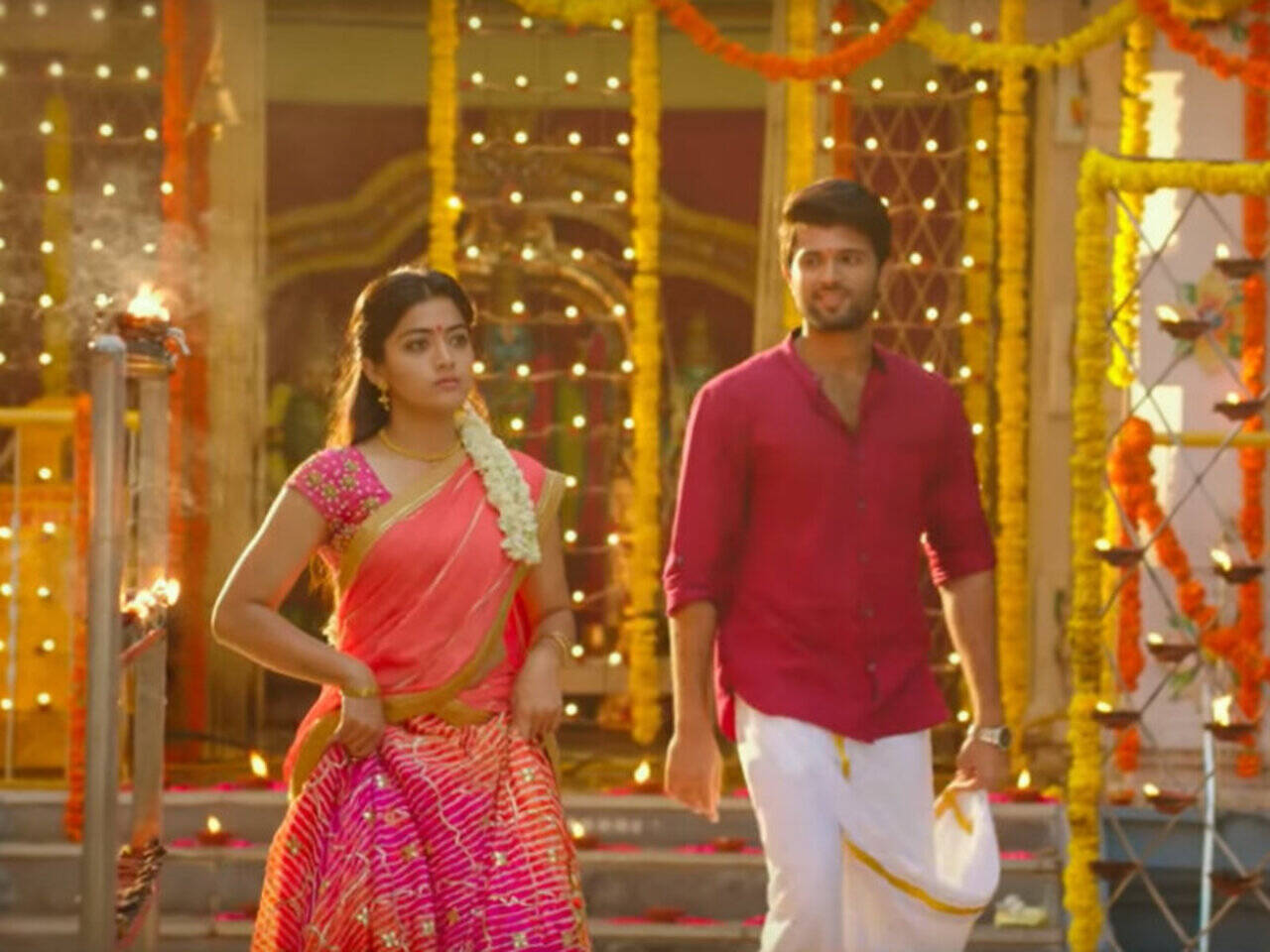 Vijay Deverakonda and Rashmika Mandanna's Geetha Govindam teaser is a hilarious delight! | Telugu Movie News - Times of India Vijay Deverakonda and Rashmika Mandanna's Geetha Govindam teaser is a hilarious delight! | Telugu Movie News - Times of India