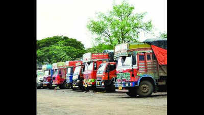 Truckers' strike enters 4th day, traders worried