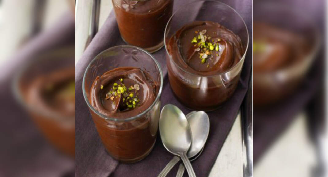 Chocolate Avocado Pudding Recipe: How to Make Chocolate Avocado Pudding Recipe | Homemade Chocolate 