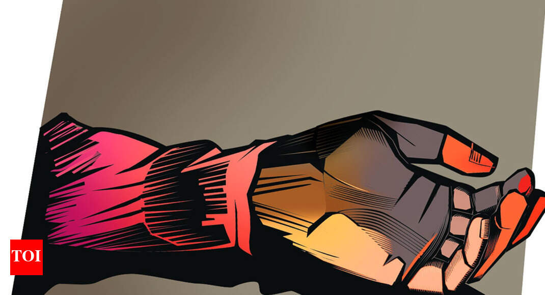24 Year Old Woman Ends Life By Hanging From Ceiling Fan Ludhiana 24 Year Old Woman Ends Life By Hanging From Ceiling Fan Ludhiana News Times Of India