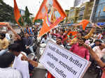 Maharashtra Bandh: Protesters vandalise buses, block train routes