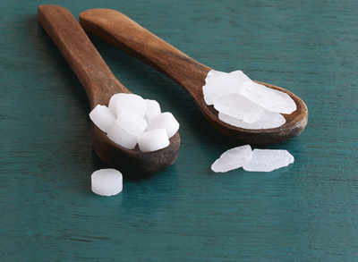 What is camphor? Health benefits of camphor and interesting uses
