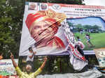 Maharashtra Bandh: Protesters vandalise buses, block train routes