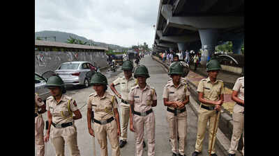 Mumbai: Vegetable markets, dabbawallah services down to a trickle as Maratha morcha gets violent