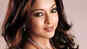 Tanushree Dutta returns from US, expresses her emotions with a song