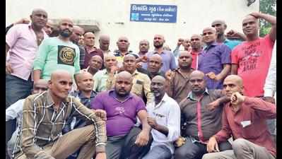 Sanitation workers call off strike