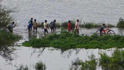 537 dead in monsoon rains, floods in 6 states