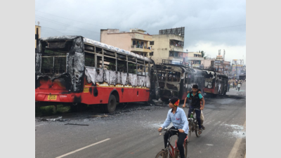 Maratha quota stir: Chakan workers holed up due to violence