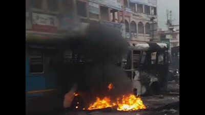 Maratha quota stir: Protesters set govt buses on fire, damage vehicles in Chakan town near Pune