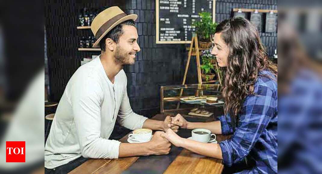 10 Date conversation shifters that work - Times of India