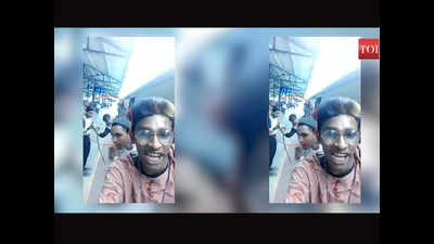 Brazen: Mumbai youths snatch phone, record own robbery on cam