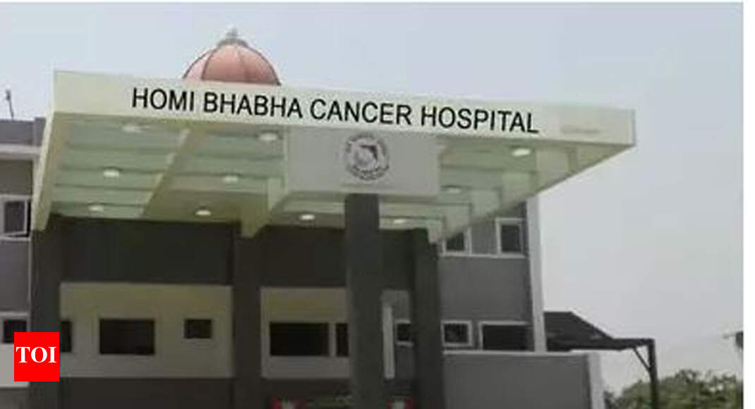 Homi Bhabha Cancer Hospital: Varanasi: Before inauguration, patients ...