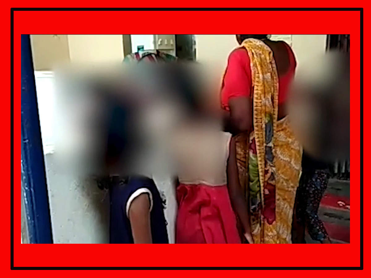 Sex racket busted in Telangana's Ganesh Nagar Colony, 11 girls rescued |  City - Times of India Videos