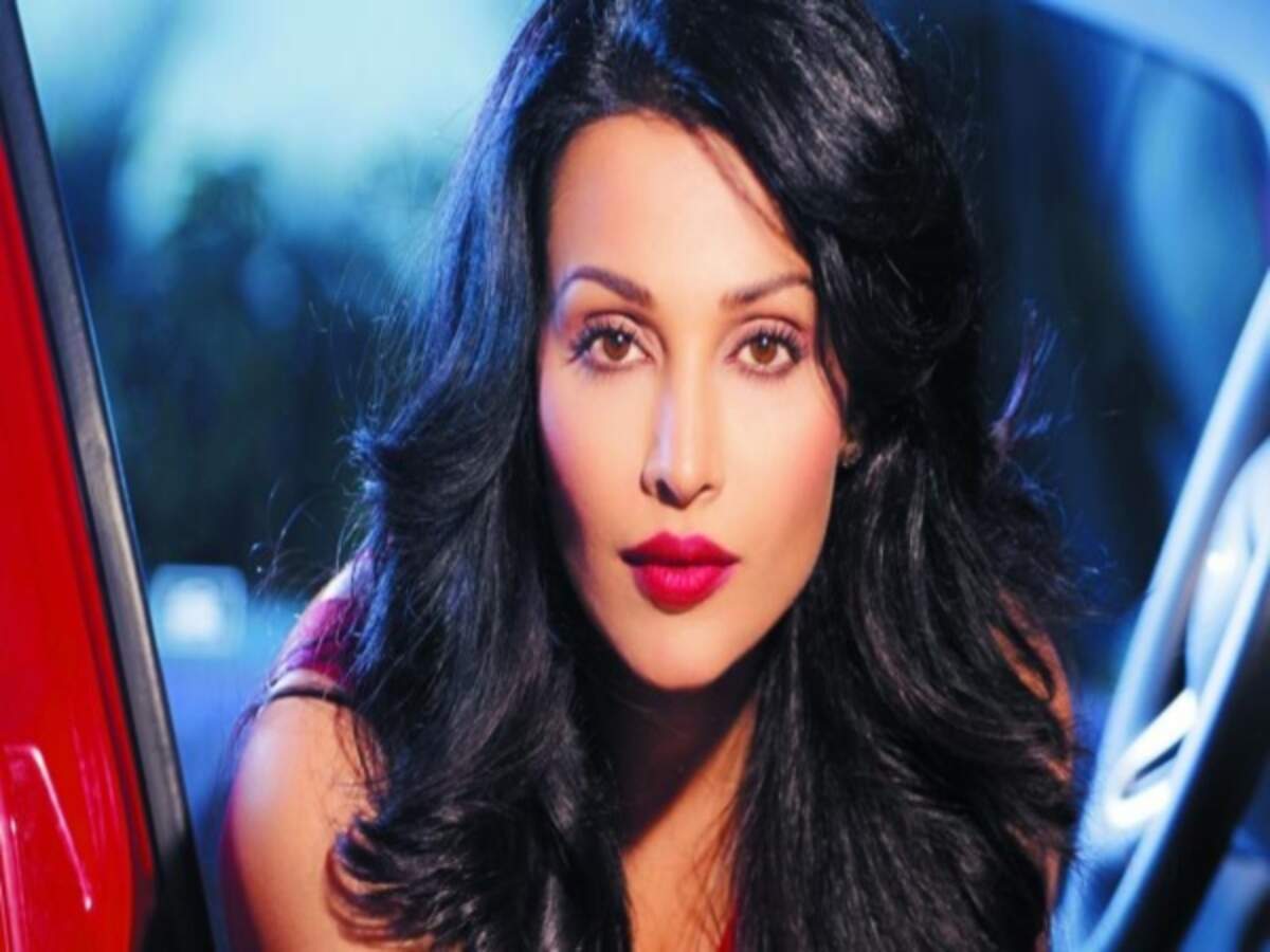 Flora Saini Marathi Cinema Has Evolved Fabulously And Is Highly Content Oriented Marathi Movie News Times Of India