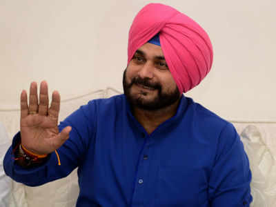 Respect CM, but have not 'put a lid' on my mouth: Navjot Singh Sidhu