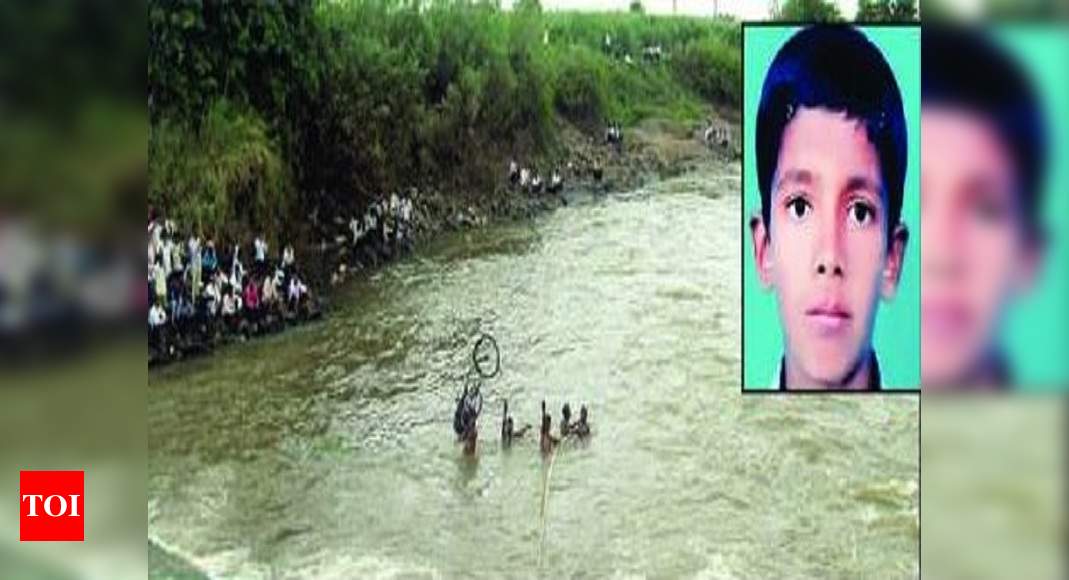 Boy, 14, riding bicycle falls off bridge into river, dies | Hubballi ...