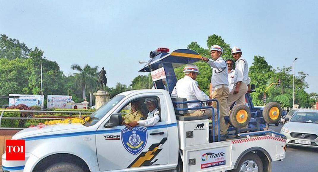 Pay double fine if vehicle parked in no-parking zone | Vadodara News