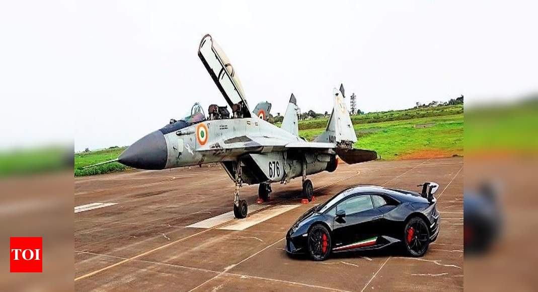 MiG-29K squares off against Italian supercar in drag race at Goa airport |  Goa News - Times of India