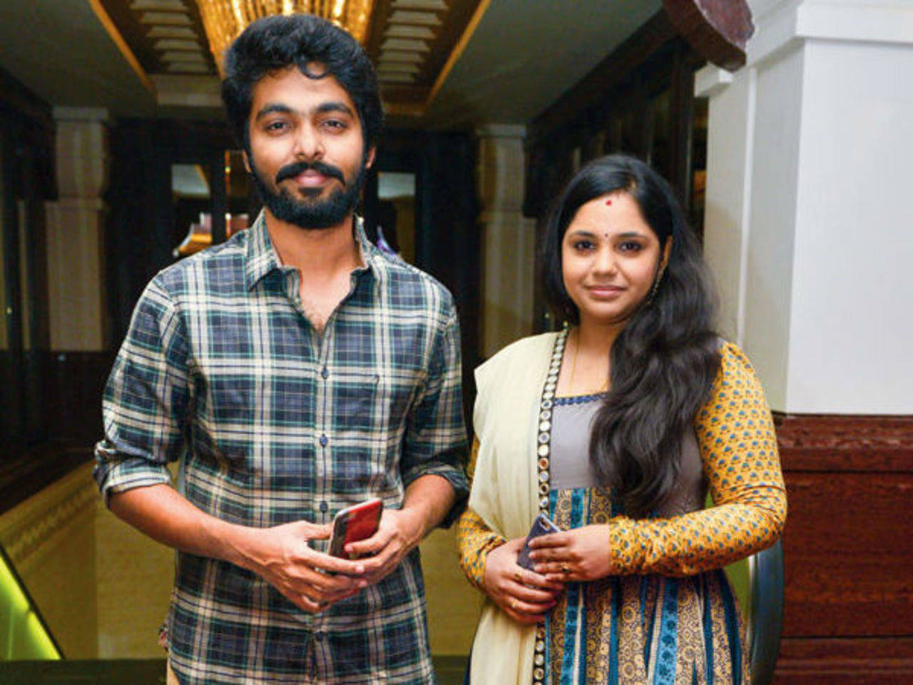 GV Prakash and Saindhavi render a romantic ballad | Tamil Movie ...