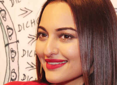 How to get Sonakshi Sinha's super-sleek straight hair - Times of India How to get Sonakshi Sinha's super-sleek straight hair - Times of India