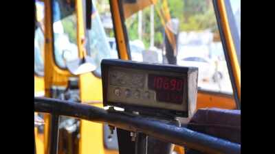 Gujarat govt to shrink auto numbers in Ahmedabad | Ahmedabad News ...