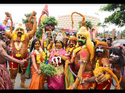 Hyderabad: Devotees turn up in huge numbers for Mahankali Ghatam ...