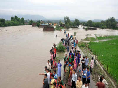 300 families stranded as song water floods village