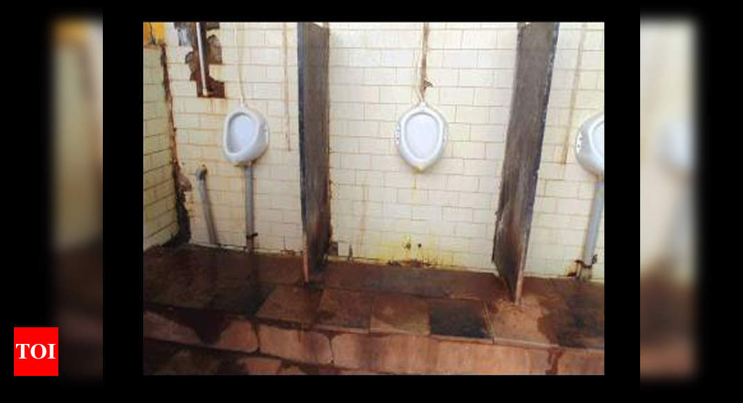 Quepem Government Toilets: Quepem’s government toilets not a ‘loo and ...