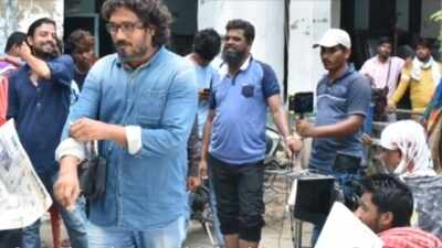 Lucknow’s short filmmaker shoots his debut movie in the city