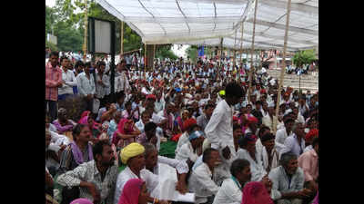 Over 1,000 silicosis patients stage protest in Jaipur