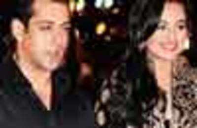 Starry premiere of Dabangg