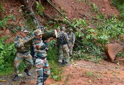 Kerala Floods: Kerala Rains: Red Alert In Wayanad Till August 14 ...