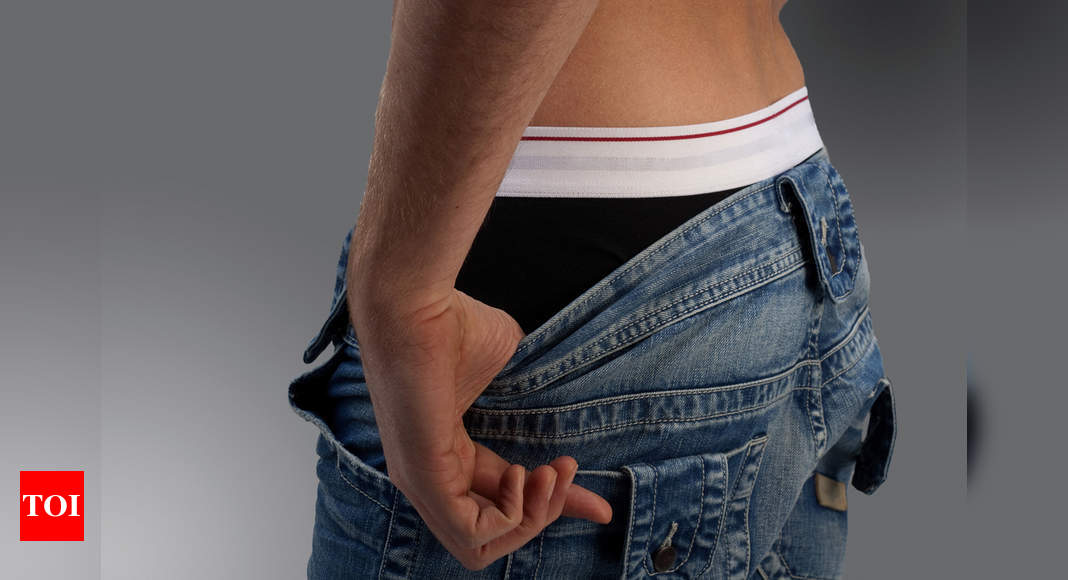 Boxers or brief A mans choice of underwear affects his sperm health! photo picture