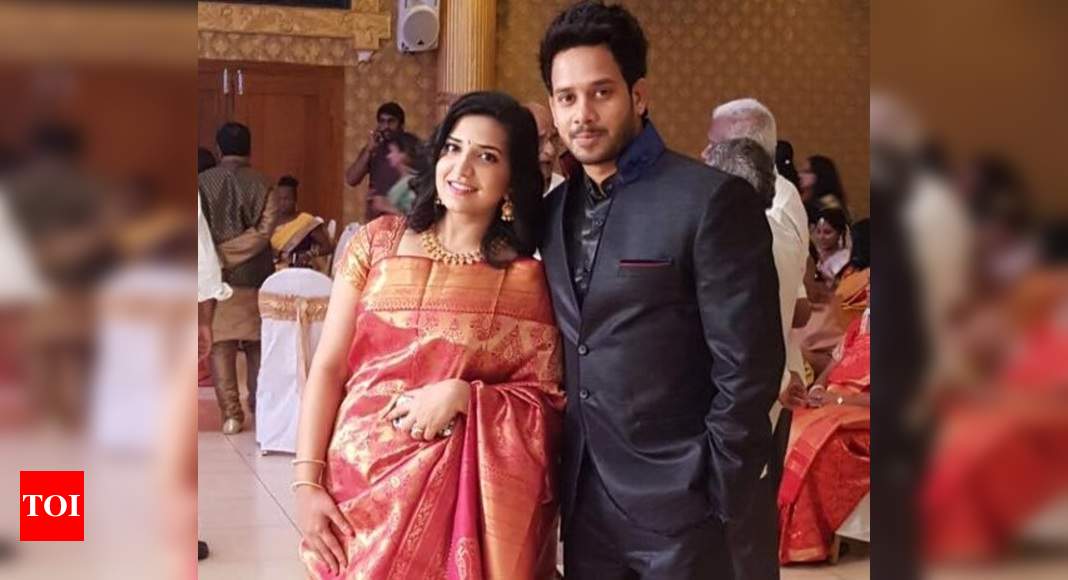 Actor Bharath And His Wife Jeshly Blessed With Twin Baby Boys Tamil Movie News Times Of India