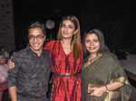 Raveena Tandon, Nandita and Ishan Puri