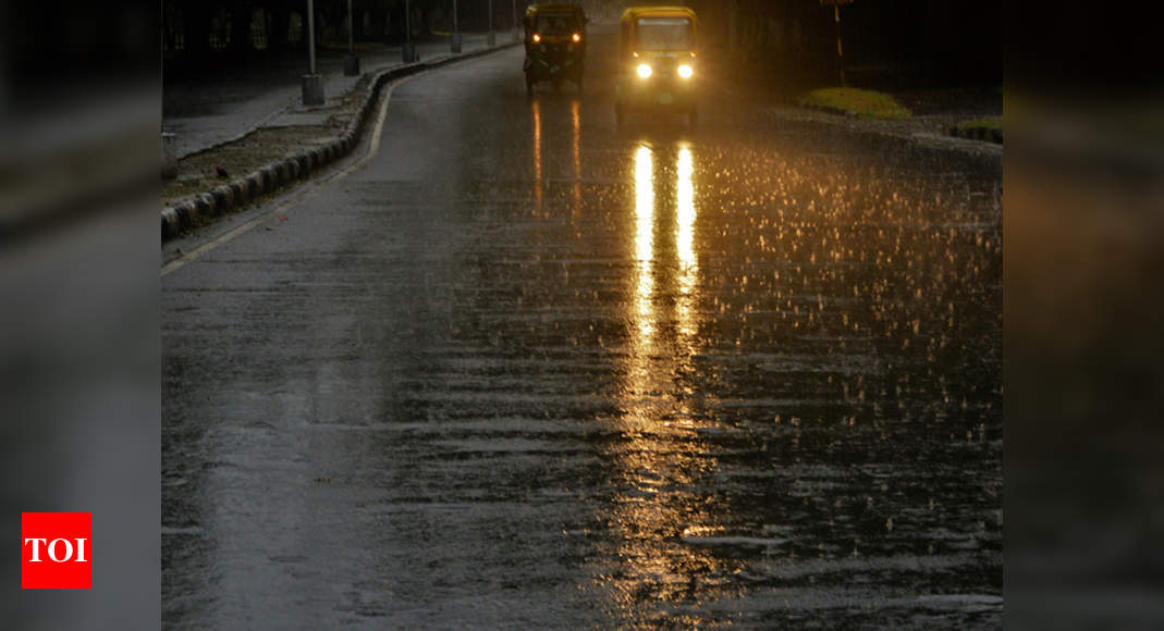 Rain Lashes Ludhiana Rain Lashes Ludhiana More Forecast Today And Tomorrow Ludhiana News Times Of India