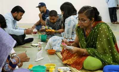 Youngsters take part in workshop on wood art