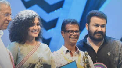 Kerala State Film Awards ceremony turns a starry affair
